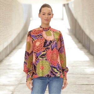 JODIFL FLORAL PRINT Satin blouse smock neck top women’s shirt size Small